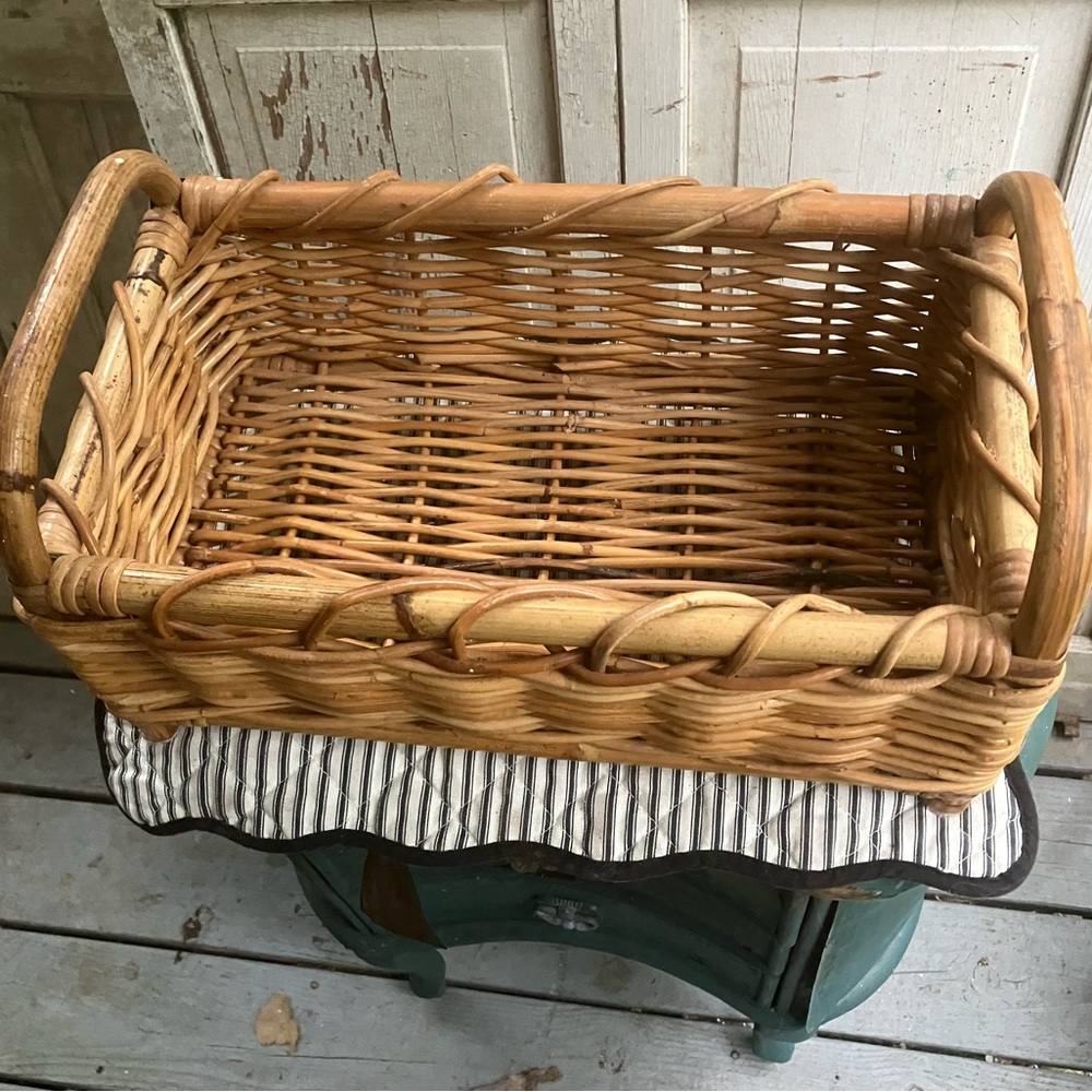 Vintage Wicker Storage Basket - Natural Brown Cottage Core